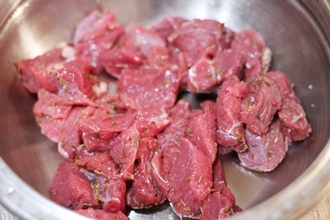 Мясо с грибами в мультиварке