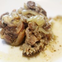 Тушеная курица