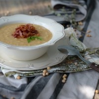 Каша гороховая с беконом