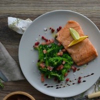 Лосось на пару с овощами