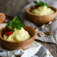 Картофельное пюре с рыбой на пару