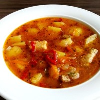 Картофельный суп с телятиной