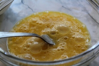 Яичница по-французски в мультиварке