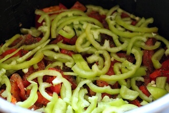 Сочная говядина с овощами в мультиварке