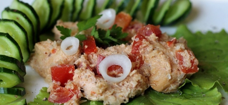 Тушеная курица с сыром