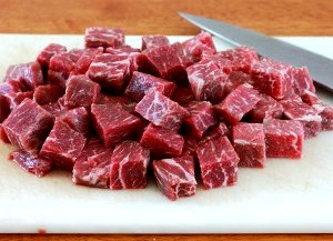 Рагу из говядины и перловкой в мультиварке