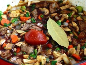 Рагу из говядины и перловкой в мультиварке